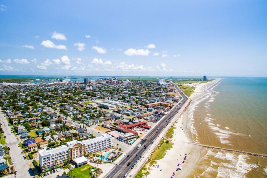 11 Best Road Trips From Kansas City (Day Trips + Weekend Trips) 9 Galveston Texas is one of the best road trips from Kansas City