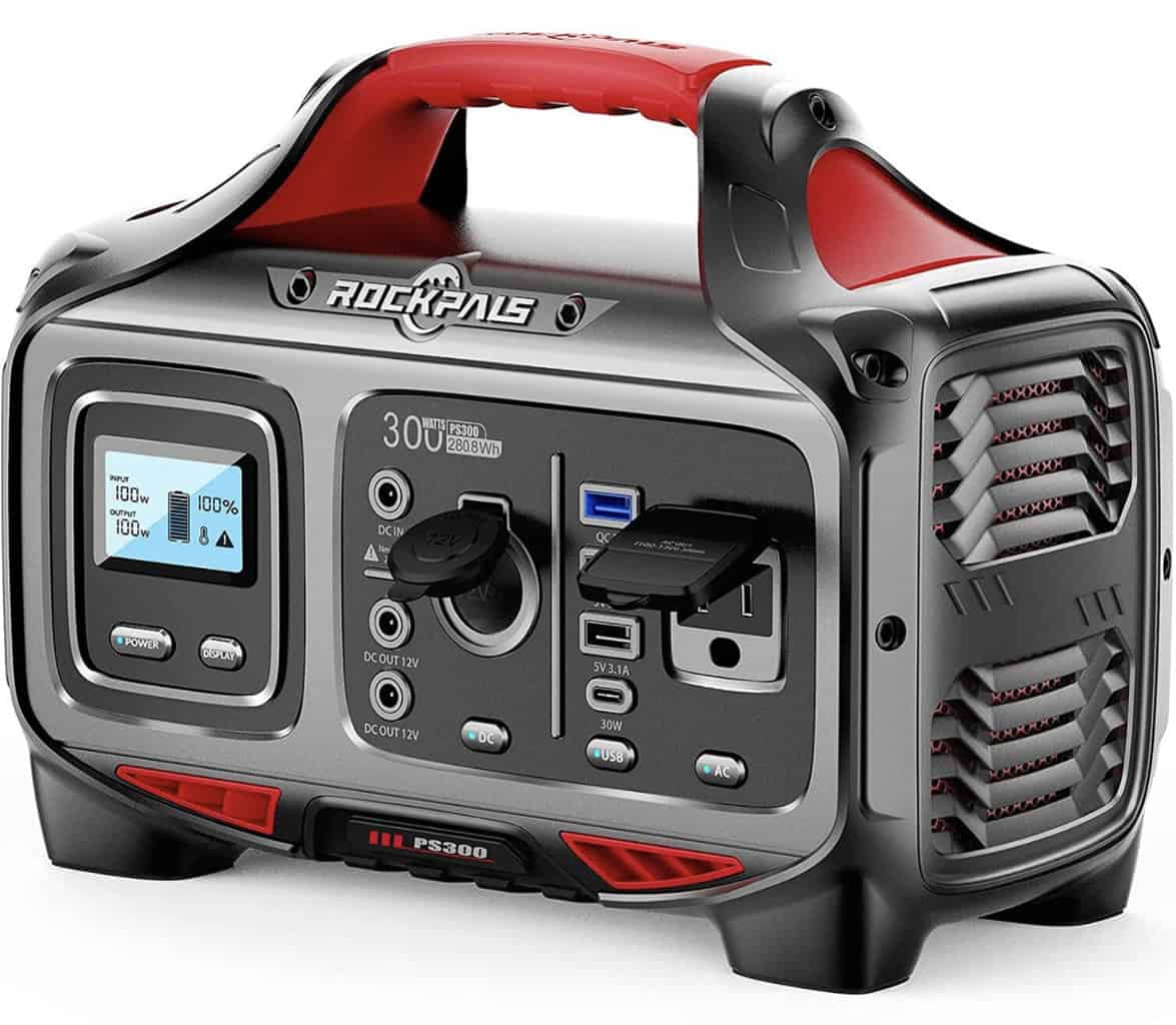 Product display A display of the Rockpals Portable Solar generator