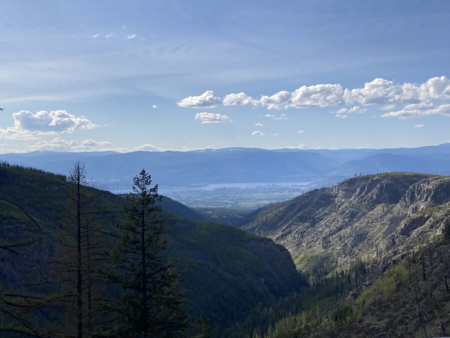 2 Days in Kelowna, British Columbia - A Taste of the Pacific Northwest 2 Day one: Kelowna scenic overview on way to the Train Station Pub